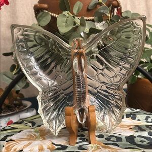 1960s Glass Butterfly Dish With Gold Rim Retro Vintage Trinket
Jewelry Dish